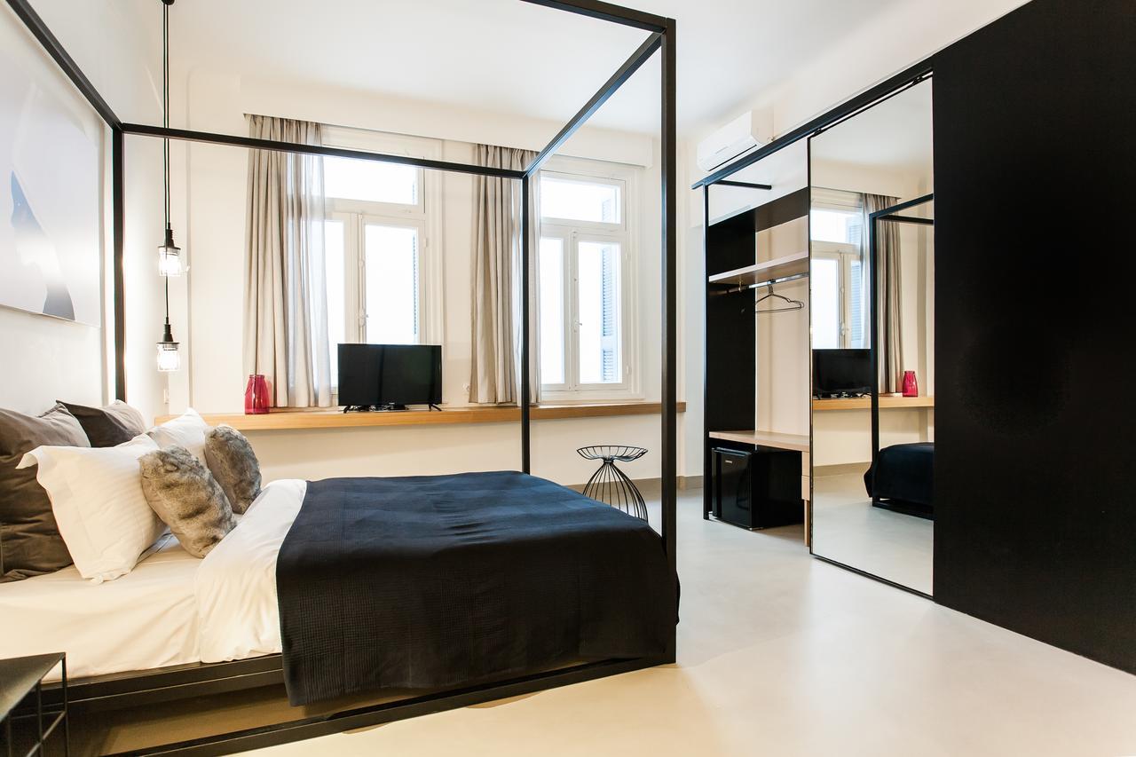 Monastiraki Suites By Livin Urbban เอเธนส์ ภายนอก รูปภาพ